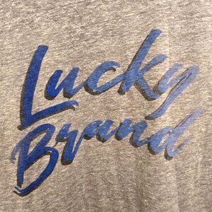 Lucky Brand t shirt
